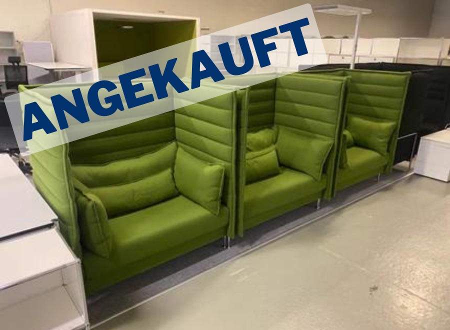 Angekauft: Lounge-Sofas